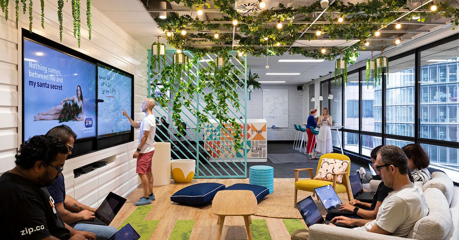 Creating the perfect hybrid meeting