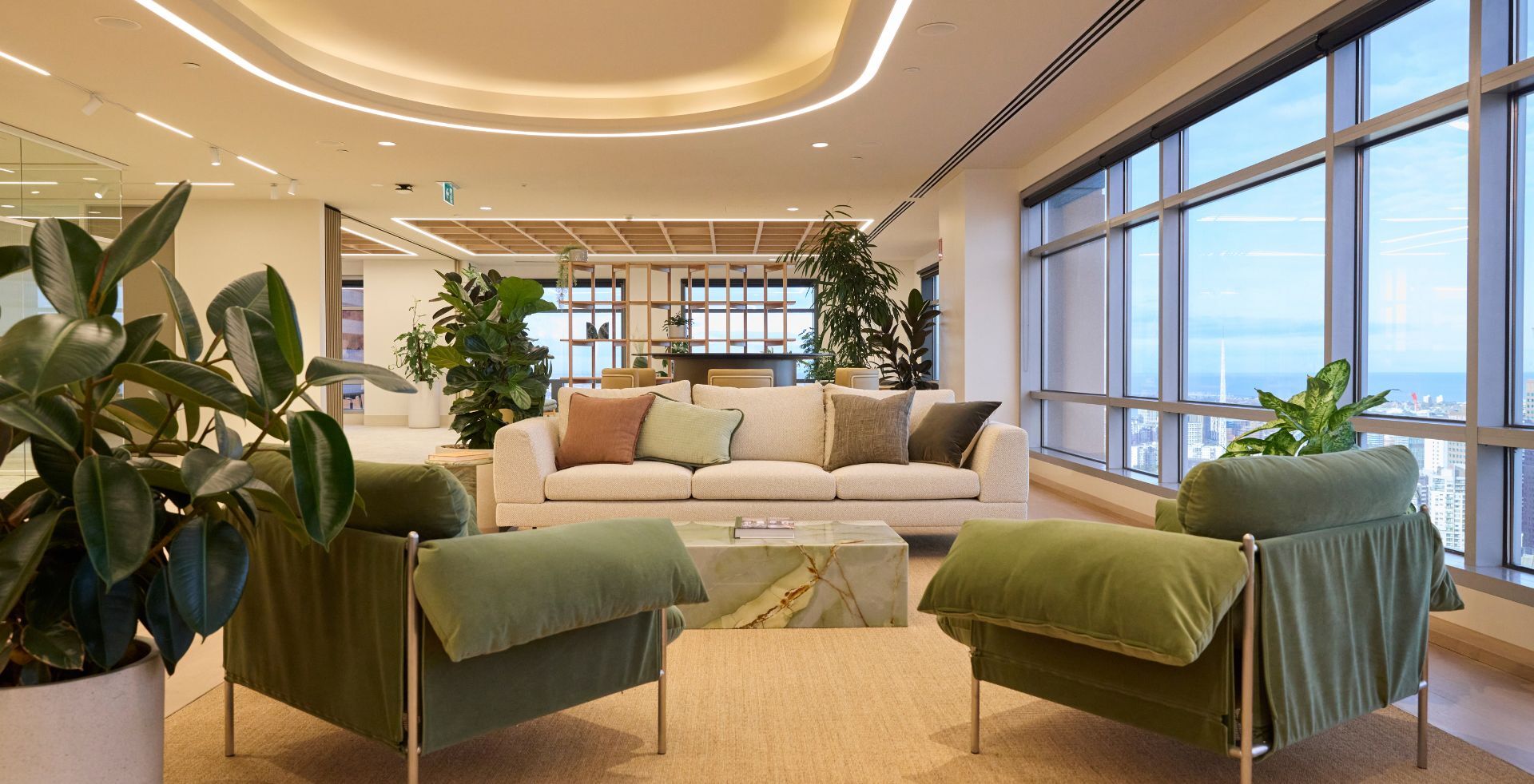 Lounge setting designed for informal meetings, client conversations and moments of focus.