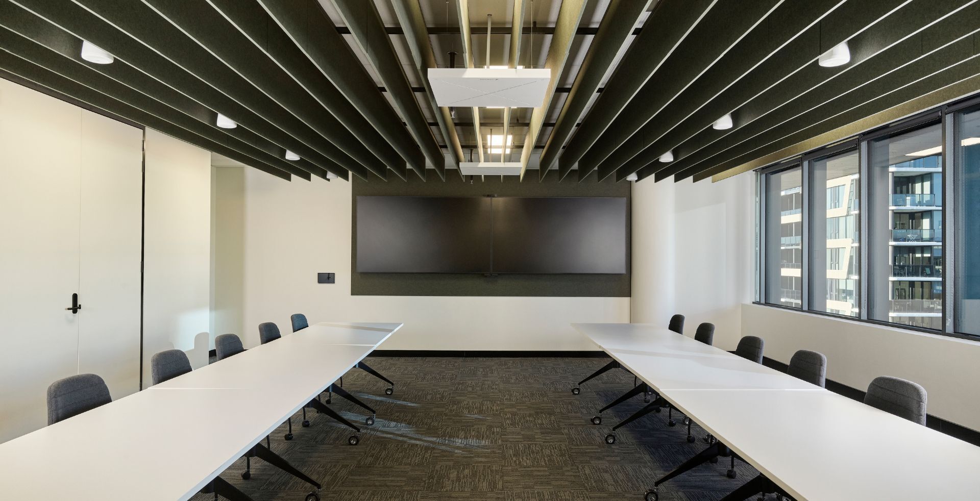 meeting room boardroom