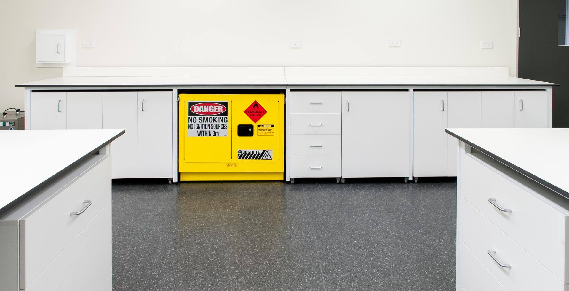 A safe and efficient laboratory
