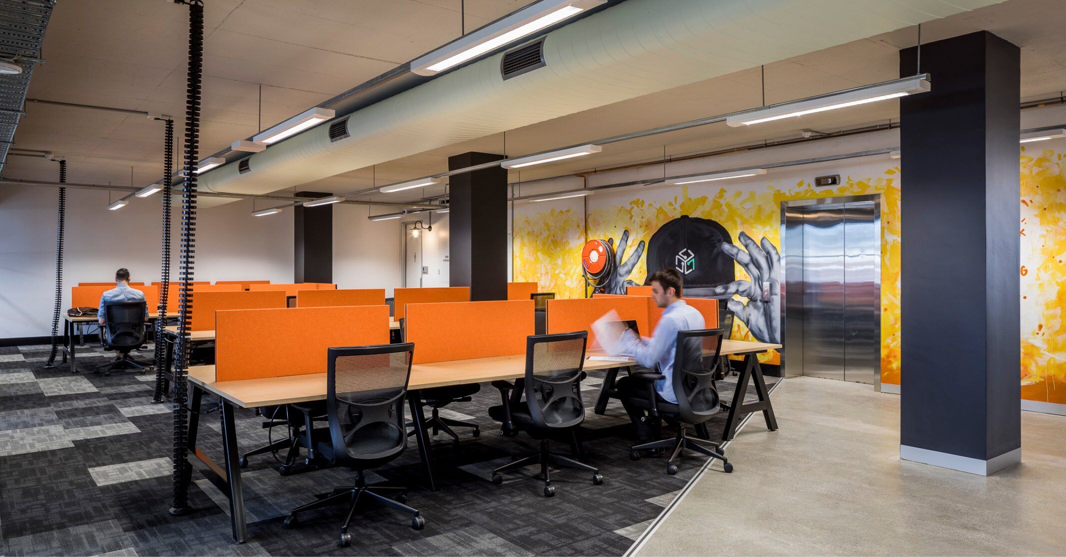 Image of dynamic workspace and office