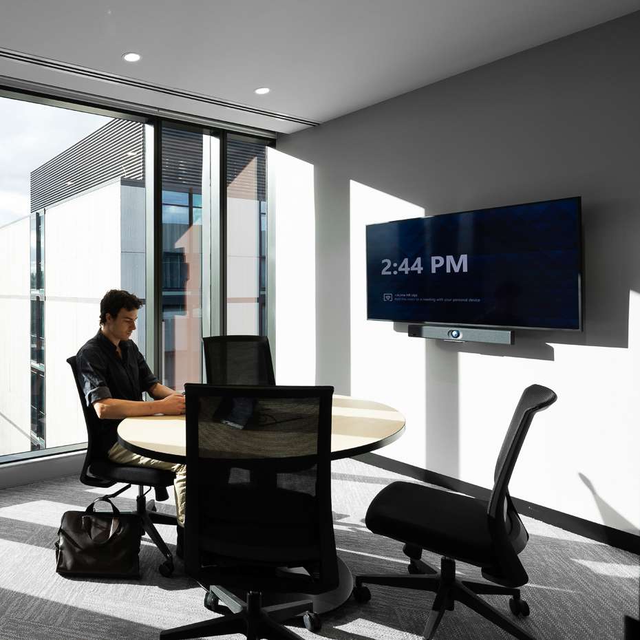 small office meeting room design