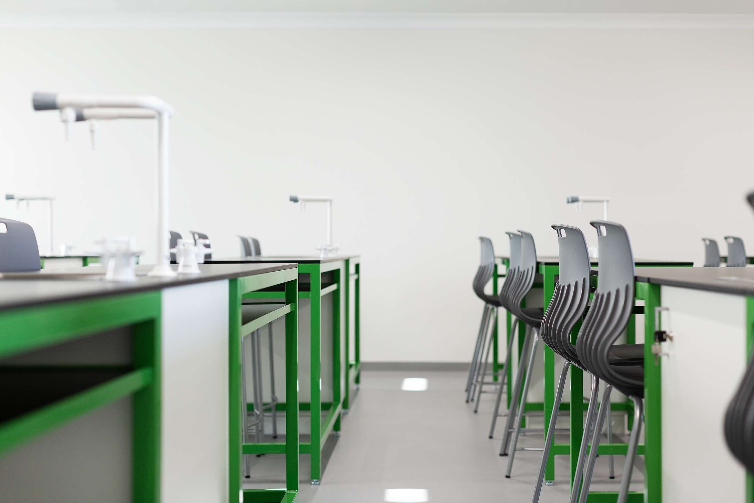 school science classroom furniture
