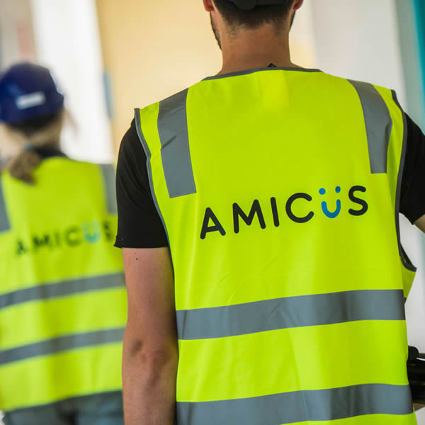 amicus construction team