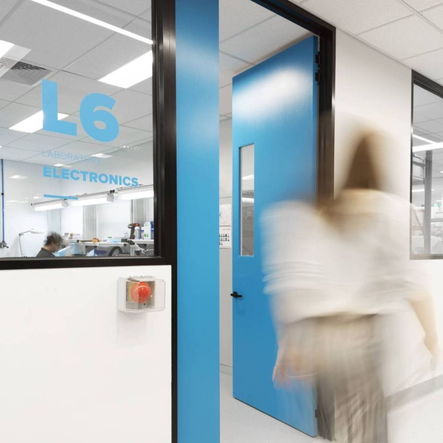 electronics lab design