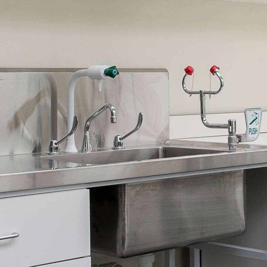 Laboratory Furniture Amicus Labline